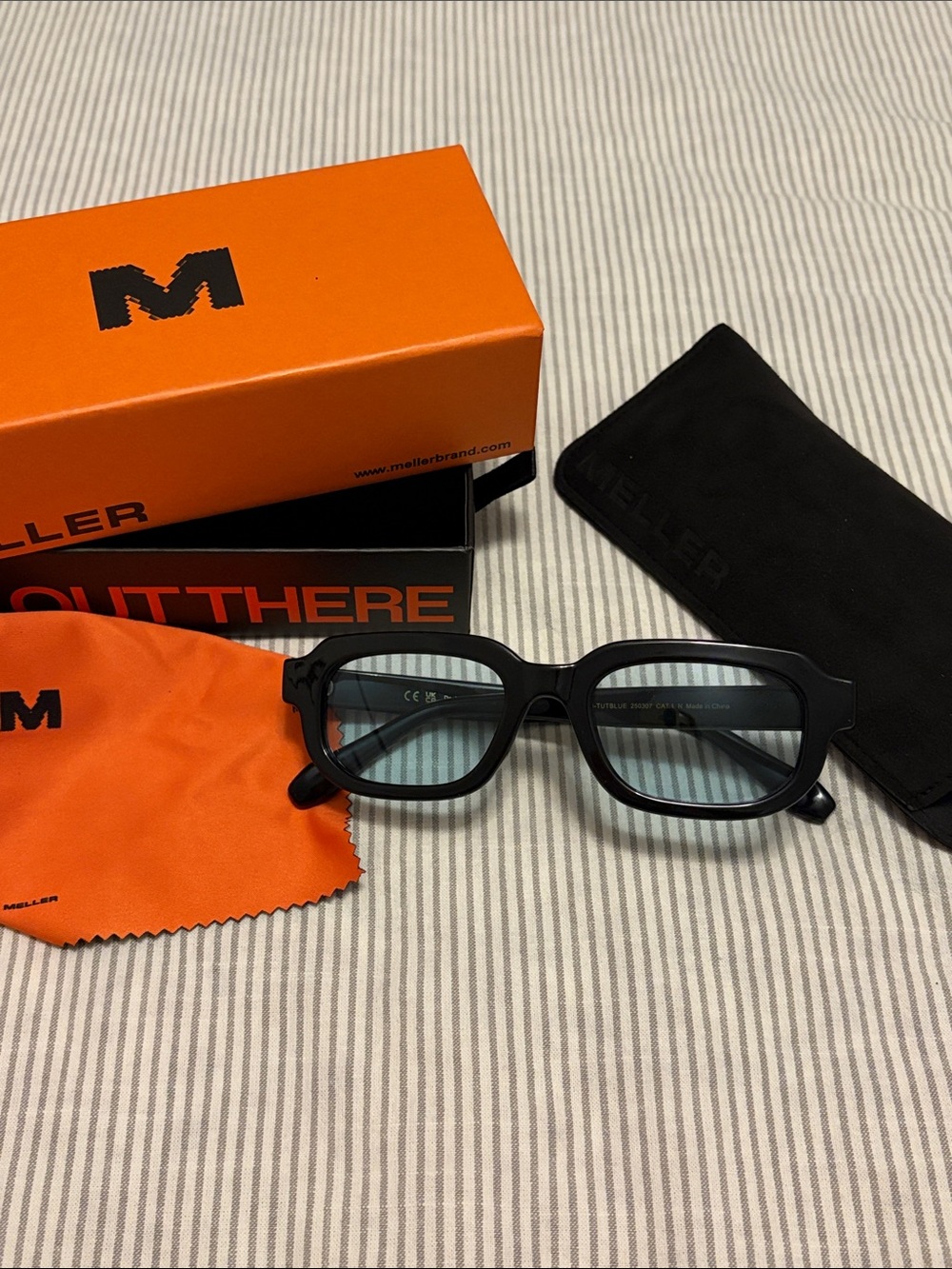 Meller Unisex Black Rectangular Eyeglasses